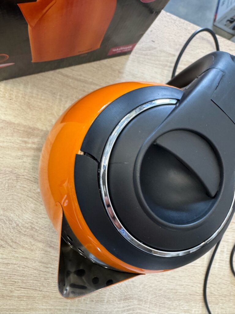 Чайник Maxwell MW-1098 OG