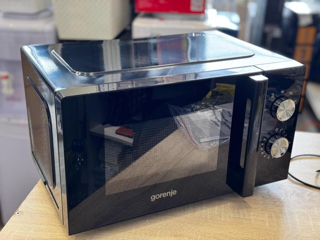 Микроволновая печь соло Gorenje MO17E1BH