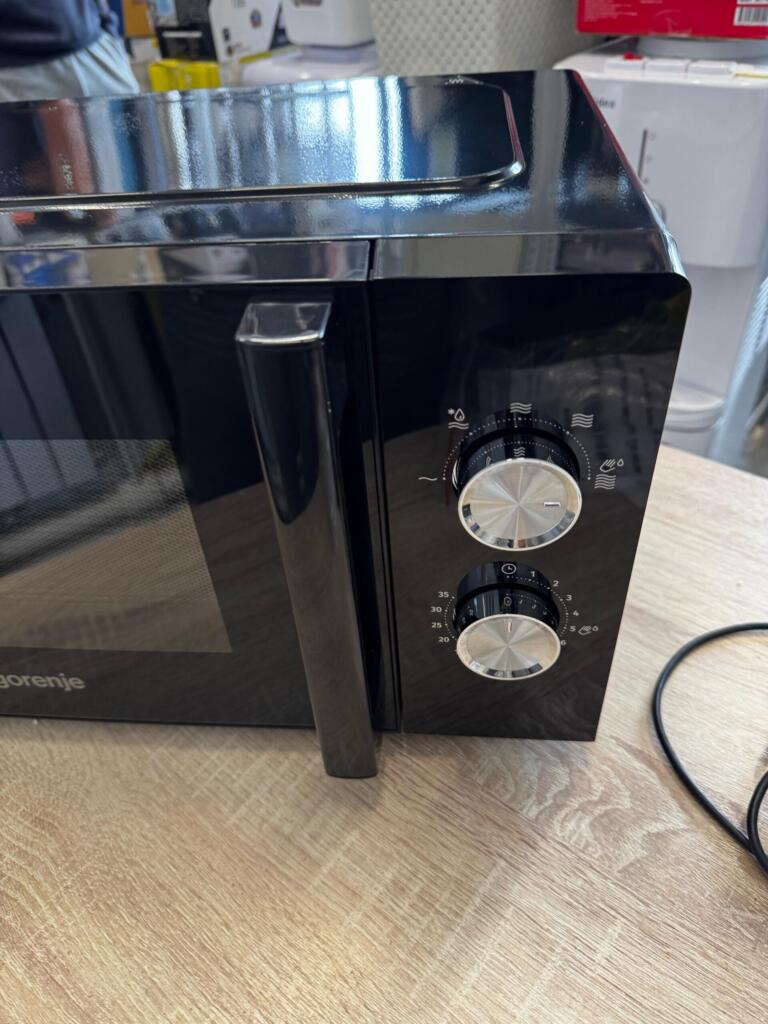 Микроволновая печь соло Gorenje MO17E1BH
