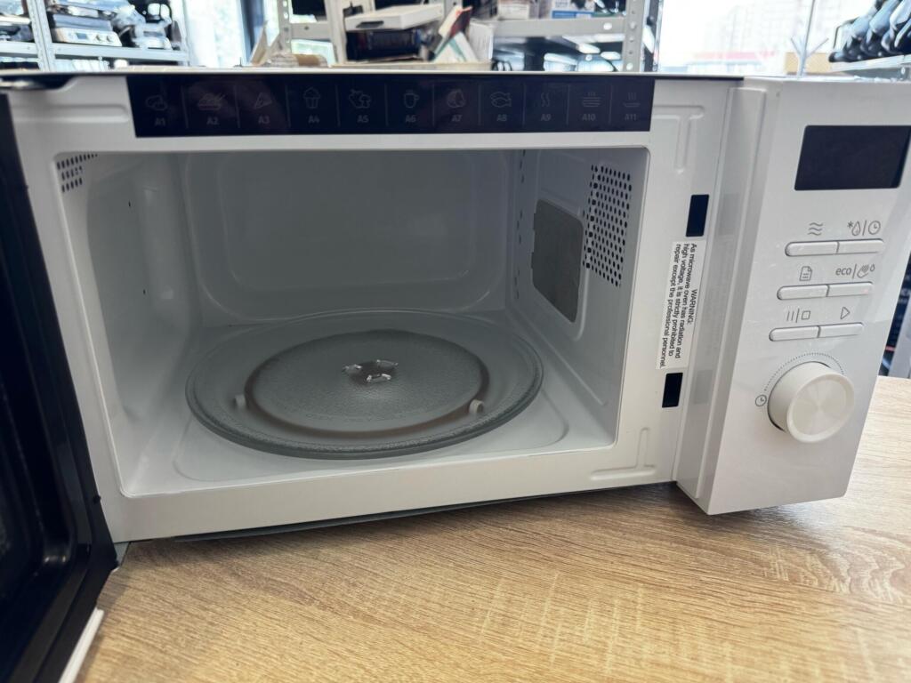 Микроволновая печь Gorenje MO20A3WH